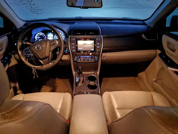 4T1BF1FK3GU606557 2016 TOYOTA CAMRY - Image 8