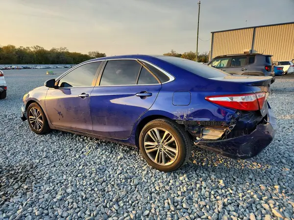 4T1BF1FK3GU609166 2016 TOYOTA CAMRY - Image 2