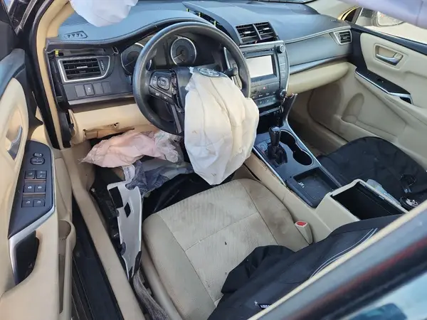 4T1BF1FK3GU612763 2016 TOYOTA CAMRY - Image 8