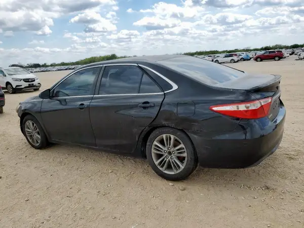 4T1BF1FK3GU999007 2016 TOYOTA CAMRY - Image 2