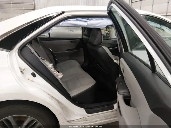 4T1BF1FK3HU267753 2017 TOYOTA CAMRY - Image 8