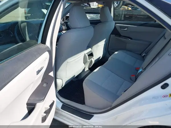 4T1BF1FK3HU268837 2017 TOYOTA CAMRY - Image 8