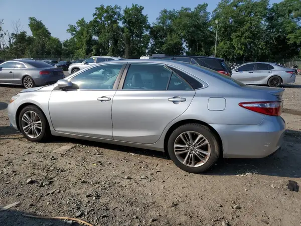 4T1BF1FK3HU269258 2017 TOYOTA CAMRY - Image 2