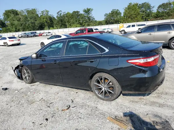 4T1BF1FK3HU270118 2017 TOYOTA CAMRY - Image 2