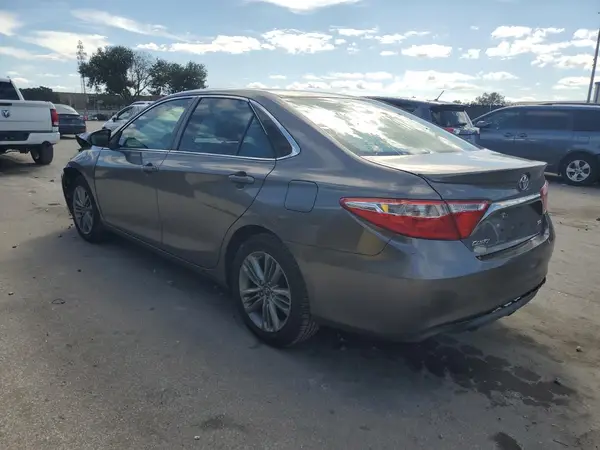 4T1BF1FK3HU283886 2017 TOYOTA CAMRY - Image 2