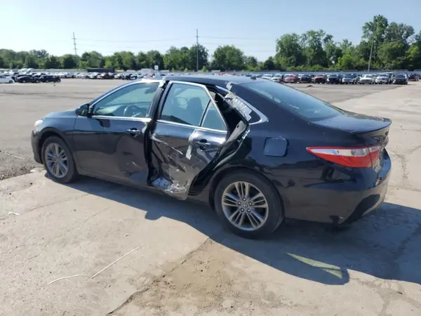 4T1BF1FK3HU285346 2017 TOYOTA CAMRY - Image 2