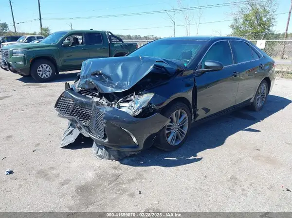 4T1BF1FK3HU288649 2017 TOYOTA CAMRY - Image 2