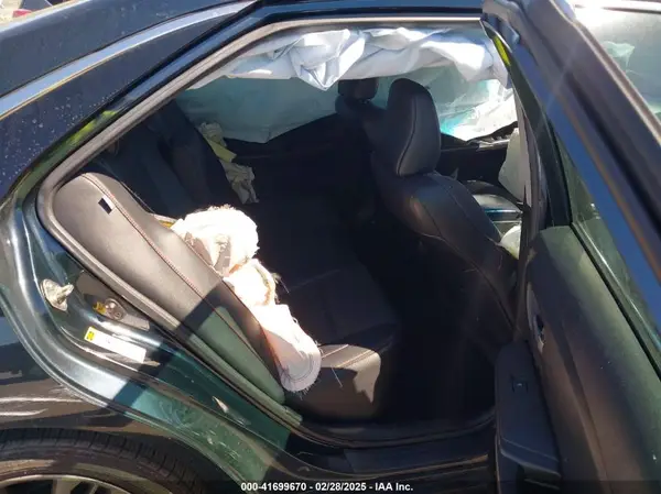 4T1BF1FK3HU288649 2017 TOYOTA CAMRY - Image 8