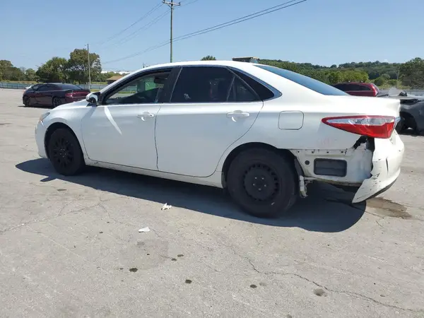 4T1BF1FK3HU295245 2017 TOYOTA CAMRY - Image 2
