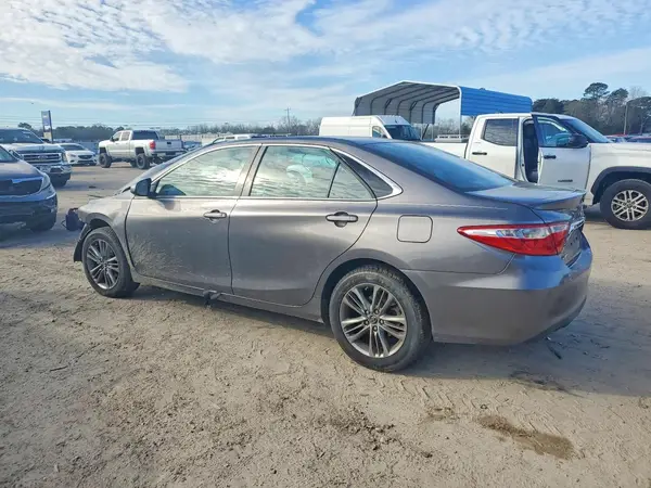 4T1BF1FK3HU298534 2017 TOYOTA CAMRY - Image 2