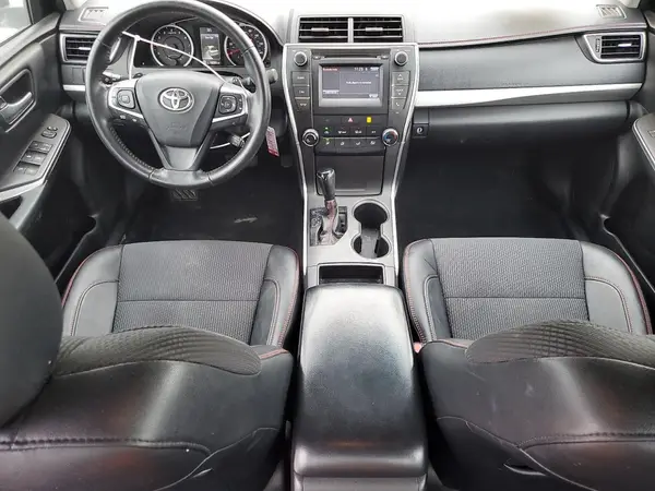 4T1BF1FK3HU301965 2017 TOYOTA CAMRY - Image 8