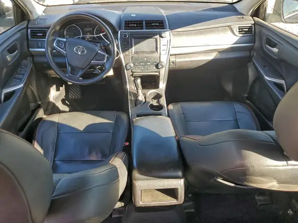 4T1BF1FK3HU307460 2017 TOYOTA CAMRY - Image 8