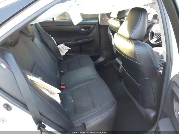 4T1BF1FK3HU308415 2017 TOYOTA CAMRY - Image 8