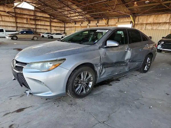 4T1BF1FK3HU313405 2017 TOYOTA CAMRY - Image 1