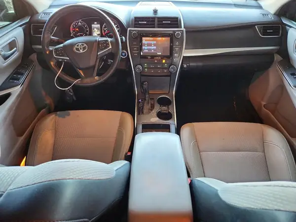 4T1BF1FK3HU313405 2017 TOYOTA CAMRY - Image 8