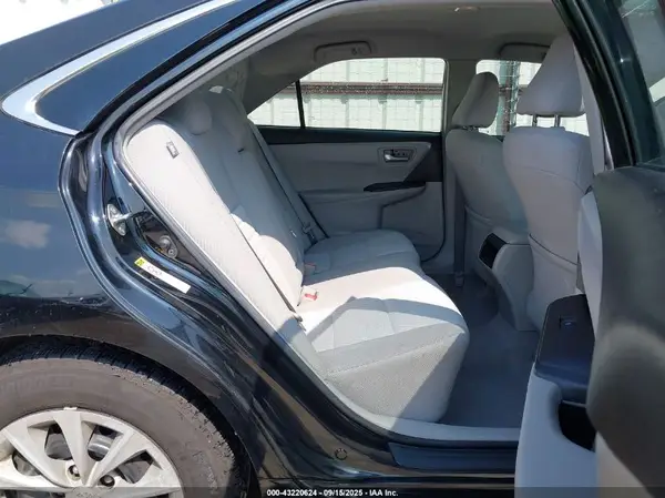 4T1BF1FK3HU315834 2017 TOYOTA CAMRY - Image 8