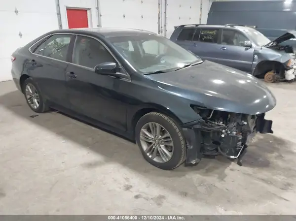 4T1BF1FK3HU316126 2017 TOYOTA CAMRY - Image 1