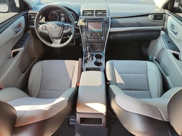 4T1BF1FK3HU316806 2017 TOYOTA CAMRY - Image 8