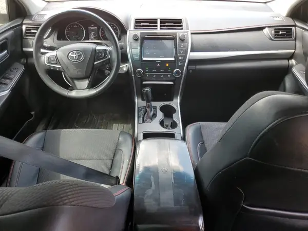 4T1BF1FK3HU326686 2017 TOYOTA CAMRY - Image 8