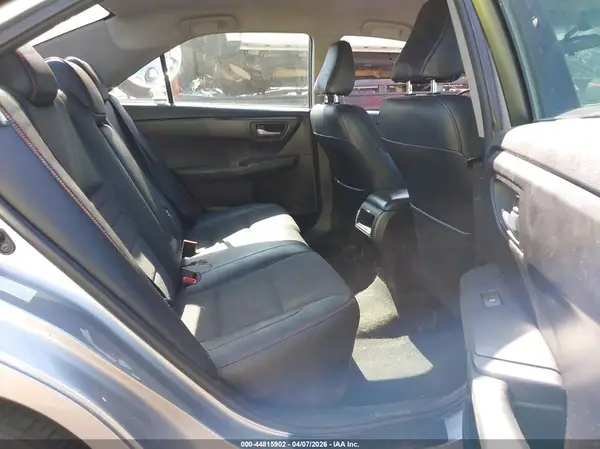 4T1BF1FK3HU329233 2017 TOYOTA CAMRY - Image 8