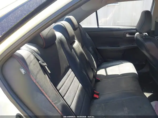 4T1BF1FK3HU330611 2017 TOYOTA CAMRY - Image 8