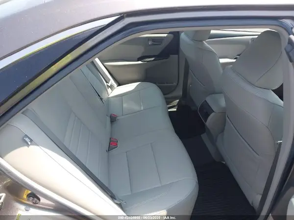 4T1BF1FK3HU344041 2017 TOYOTA CAMRY - Image 8