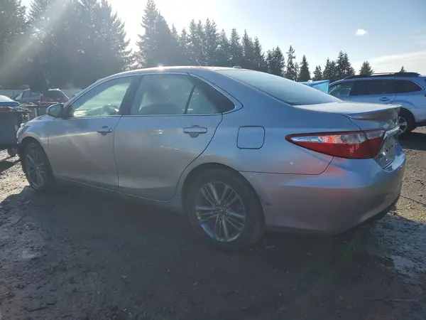 4T1BF1FK3HU344136 2017 TOYOTA CAMRY - Image 2
