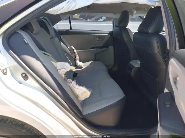 4T1BF1FK3HU344721 2017 TOYOTA CAMRY - Image 8