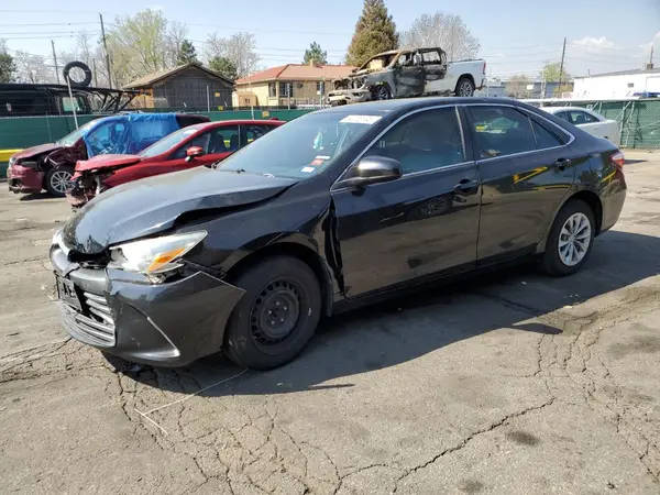 4T1BF1FK3HU346999 2017 TOYOTA CAMRY - Image 1