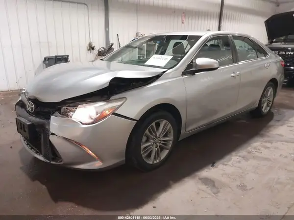 4T1BF1FK3HU347246 2017 TOYOTA CAMRY - Image 2