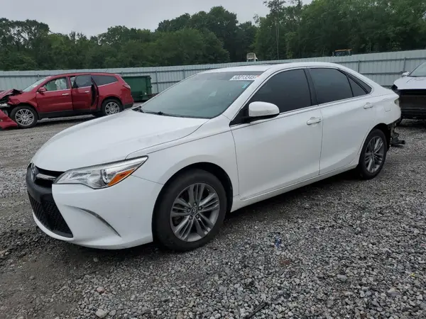 4T1BF1FK3HU353418 2017 TOYOTA CAMRY - Image 1