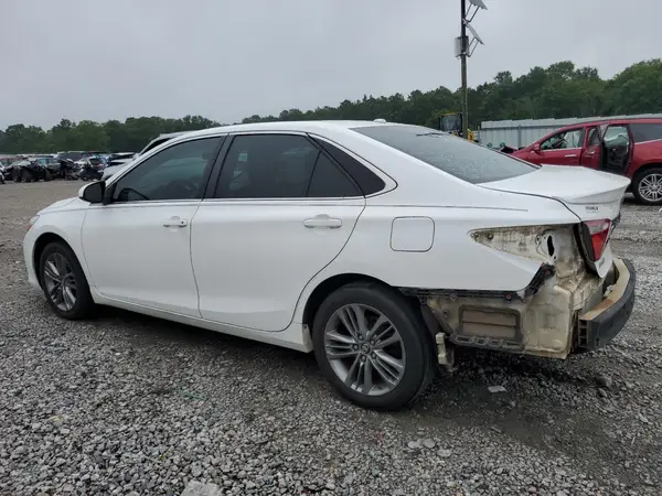 4T1BF1FK3HU353418 2017 TOYOTA CAMRY - Image 2