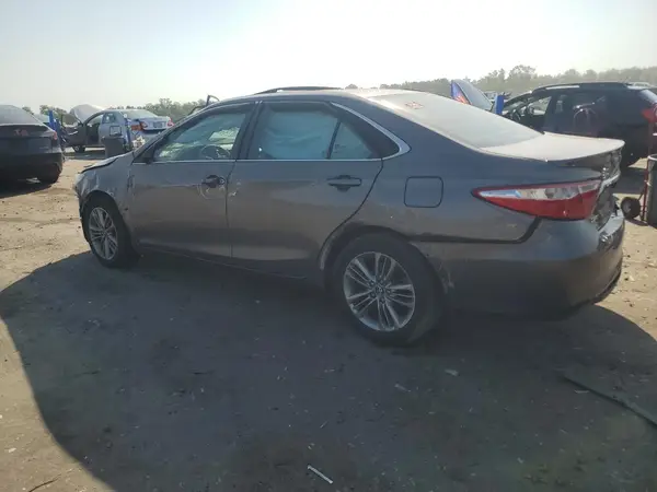 4T1BF1FK3HU360336 2017 TOYOTA CAMRY - Image 2