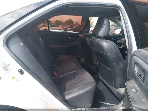 4T1BF1FK3HU361762 2017 TOYOTA CAMRY - Image 8