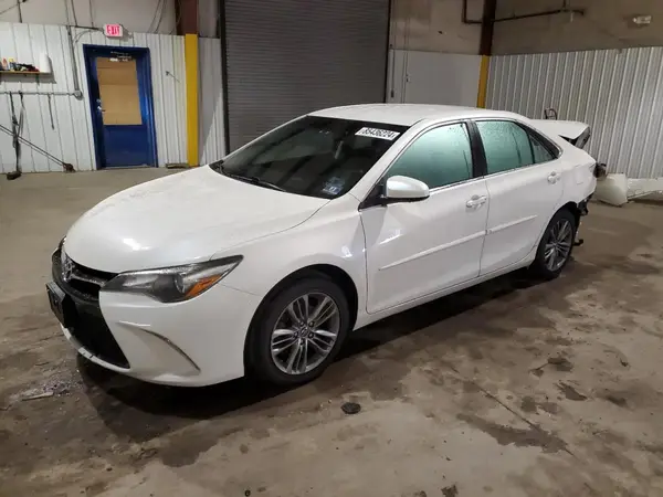 4T1BF1FK3HU363754 2017 TOYOTA CAMRY - Image 1