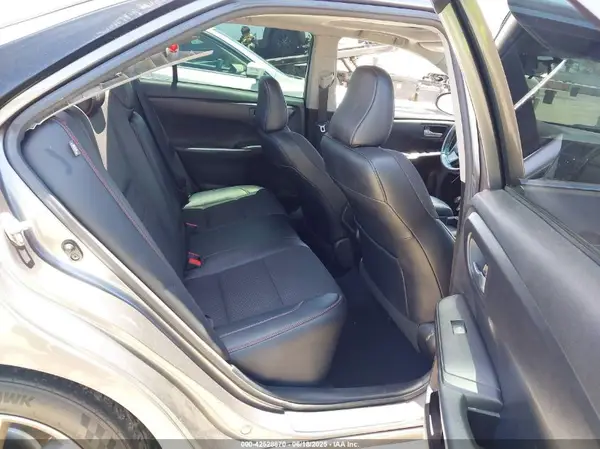 4T1BF1FK3HU366105 2017 TOYOTA CAMRY - Image 8