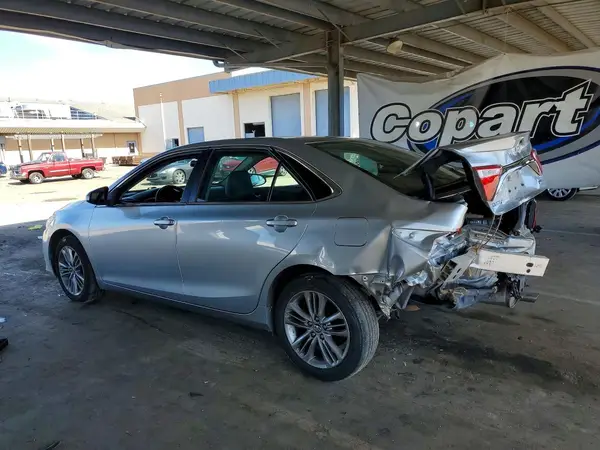 4T1BF1FK3HU371529 2017 TOYOTA CAMRY - Image 2