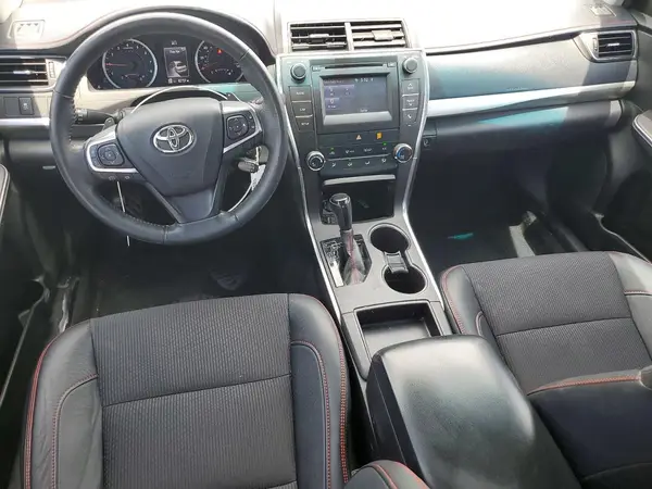 4T1BF1FK3HU372633 2017 TOYOTA CAMRY - Image 8