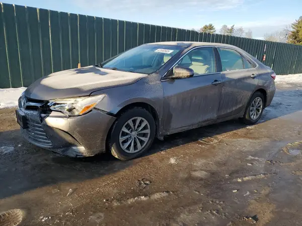 4T1BF1FK3HU379498 2017 TOYOTA CAMRY - Image 1