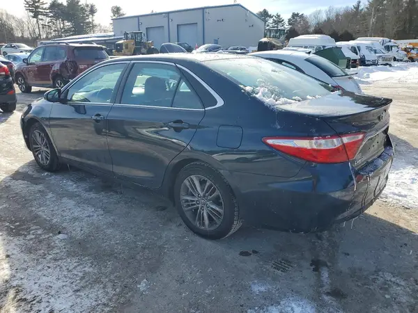 4T1BF1FK3HU382417 2017 TOYOTA CAMRY - Image 2