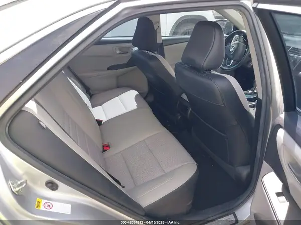4T1BF1FK3HU390453 2017 TOYOTA CAMRY - Image 8