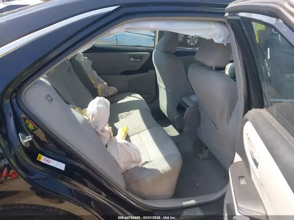 4T1BF1FK3HU390517 2017 TOYOTA CAMRY - Image 8
