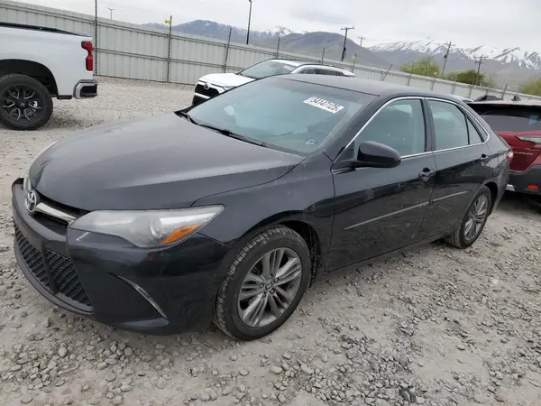 4T1BF1FK3HU393000 2017 TOYOTA CAMRY - Image 1