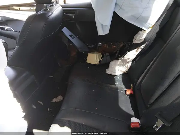 4T1BF1FK3HU393515 2017 TOYOTA CAMRY - Image 8