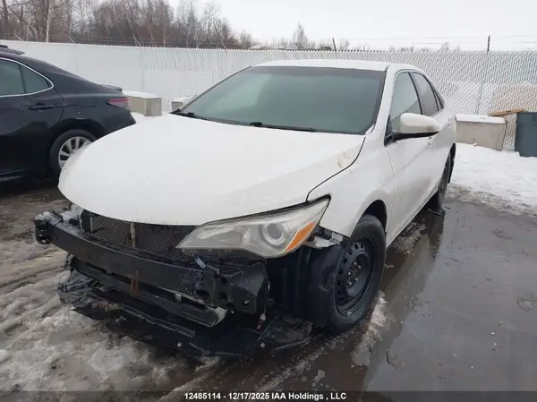 4T1BF1FK3HU396673 2017 TOYOTA CAMRY - Image 2