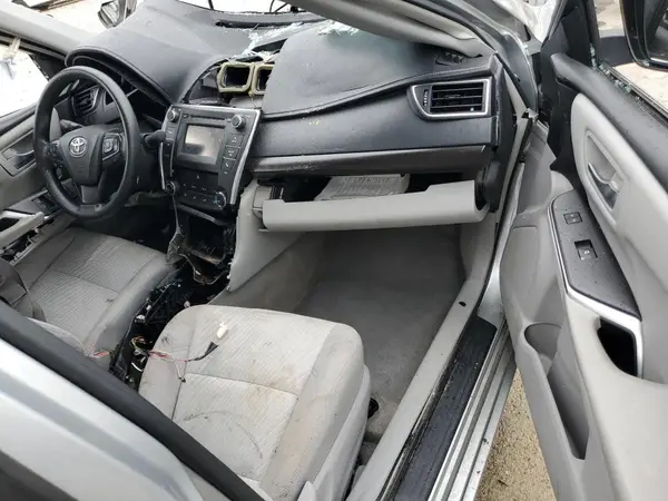 4T1BF1FK3HU399167 2017 TOYOTA CAMRY - Image 8