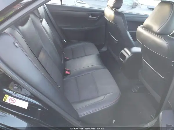 4T1BF1FK3HU402584 2017 TOYOTA CAMRY - Image 8