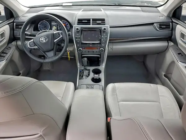 4T1BF1FK3HU410538 2017 TOYOTA CAMRY - Image 8