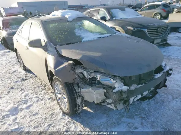 4T1BF1FK3HU413567 2017 TOYOTA CAMRY - Image 1