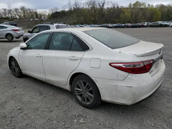 4T1BF1FK3HU414590 2017 TOYOTA CAMRY - Image 2